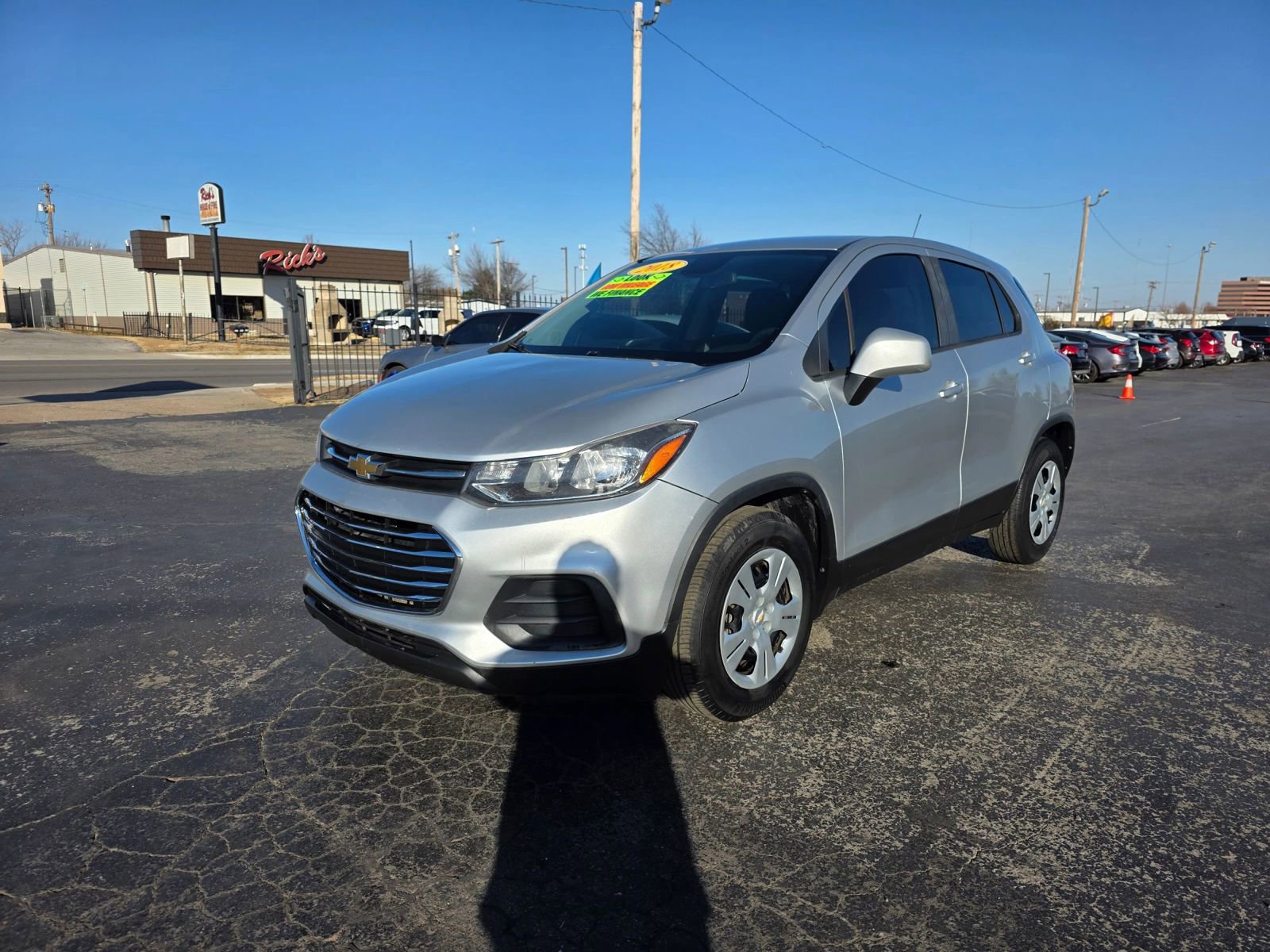 Used 2018 Chevrolet Trax LS FWD image 1