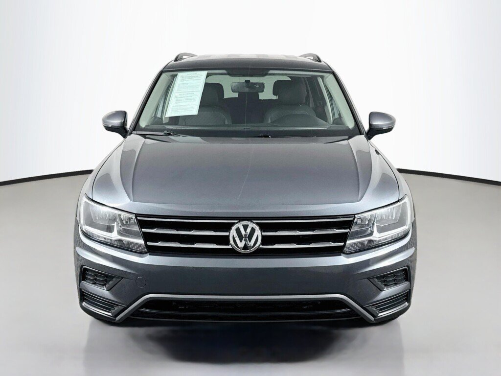 Used 2019 Volkswagen Tiguan S w/ 3rd Row Seat Package AWD/4WD image 8