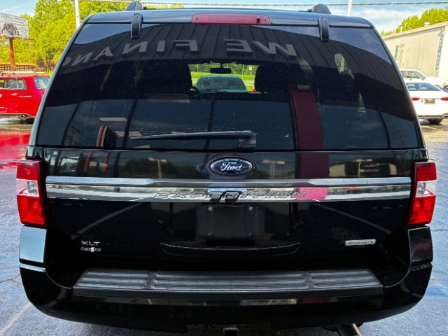 Used 2015 Ford Expedition XLT AWD/4WD image 8