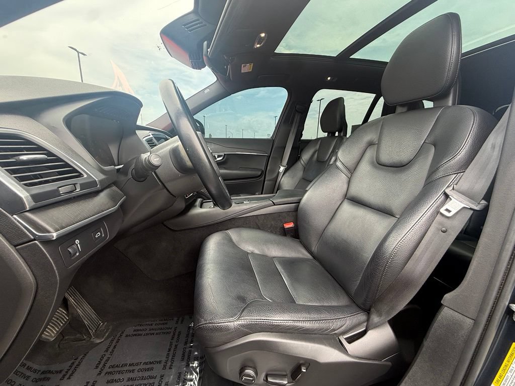 Used 2020 Volvo XC90 T6 Momentum w/ Protection Package AWD/4WD image 22