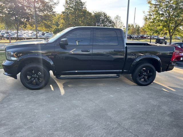 Used 2016 RAM 1500 Express w/ Black Ram 1500 Express Group AWD/4WD image 5