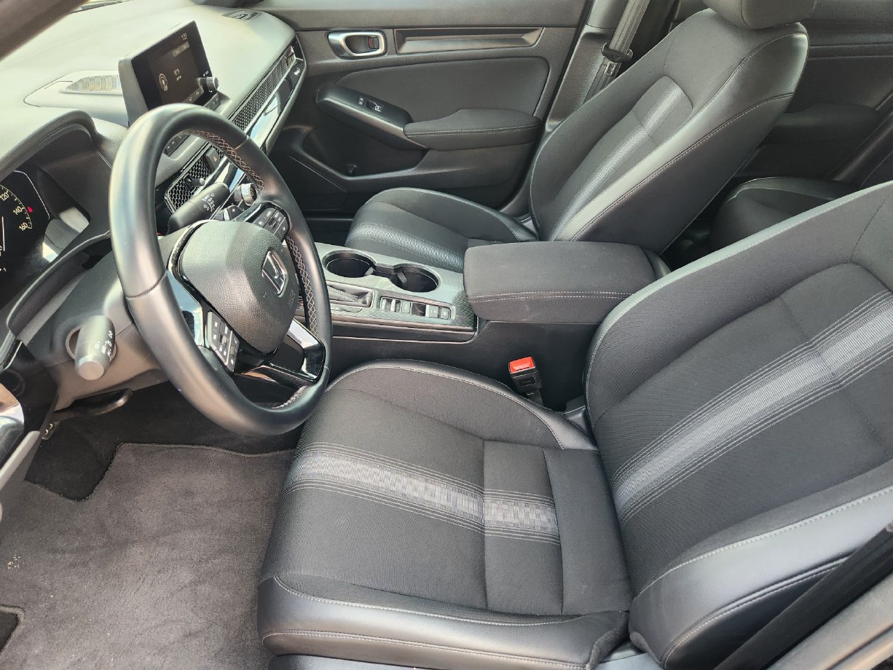Used 2024 Honda Civic Sport image 10