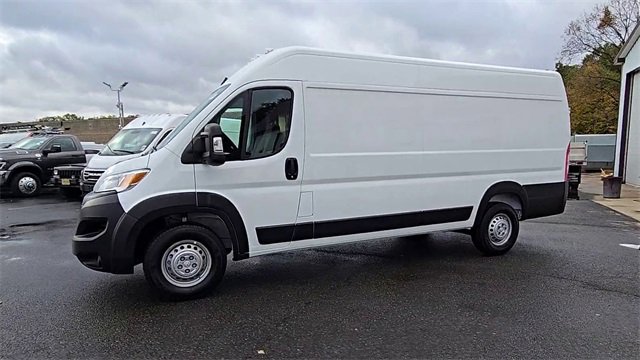 Used 2025 RAM ProMaster 3500 w/ Convenience Group image 8