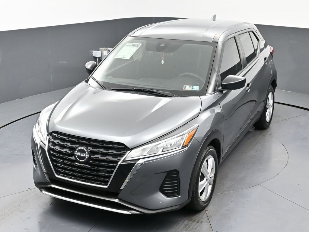 Used 2025 Nissan Kicks Play S image 40