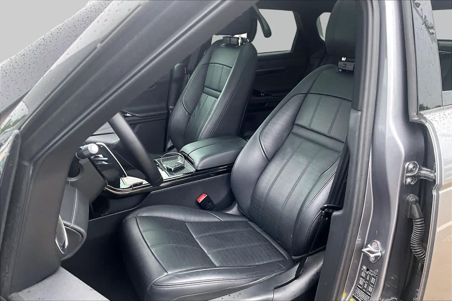 Used 2021 Land Rover Range Rover Evoque R-Dynamic HSE AWD/4WD image 7