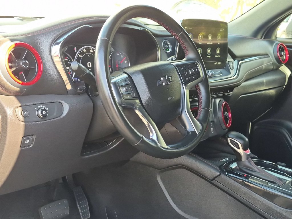 Used 2025 Chevrolet Blazer RS FWD image 15