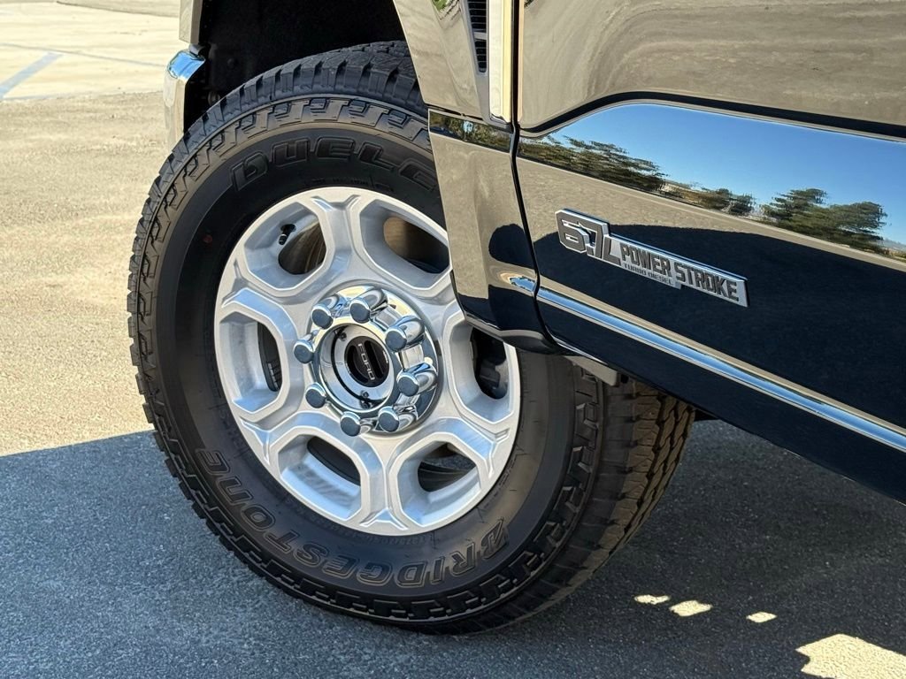 New 2026 Ford F250 XLT w/ FX4 Off-Road Package image 15