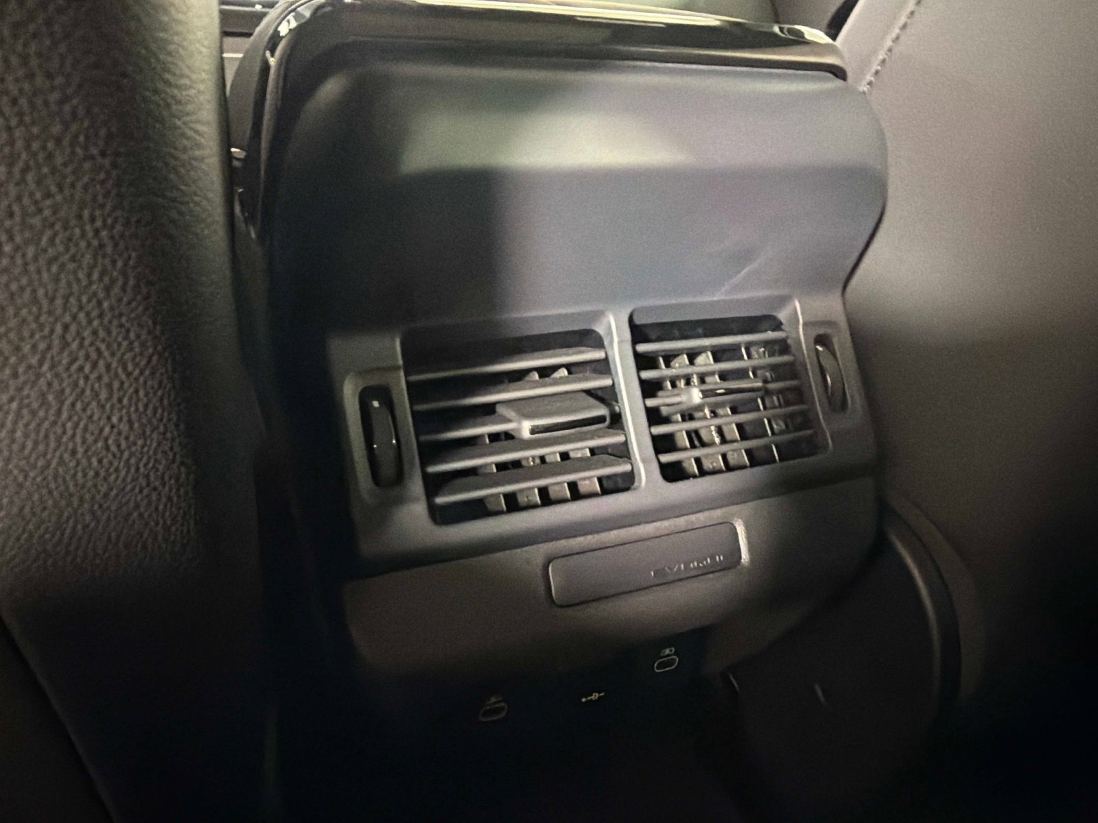 Used 2026 Land Rover Range Rover Evoque S image 33