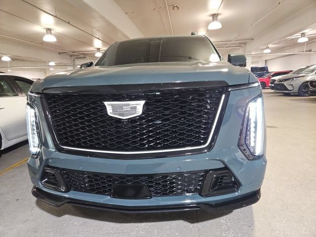 Certified 2026 Cadillac Escalade ESV V AWD/4WD image 2