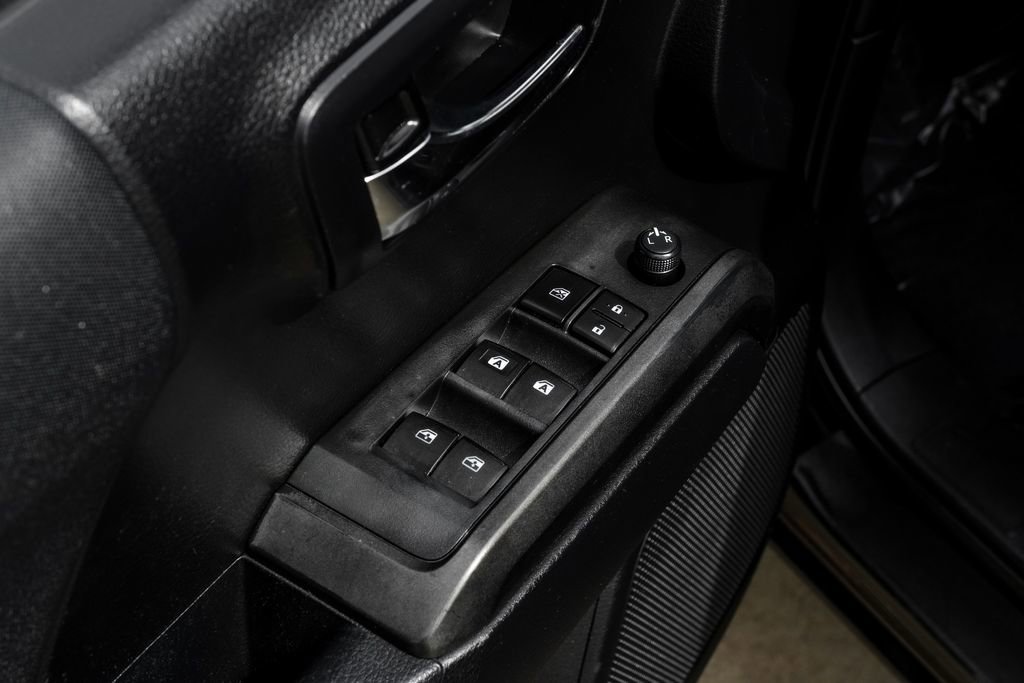 Used 2020 Toyota Tacoma TRD Off-Road AWD/4WD image 44