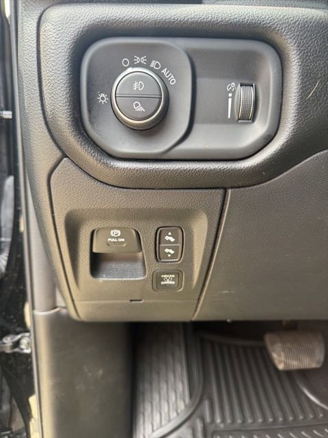 Used 2025 RAM 1500 Big Horn image 11
