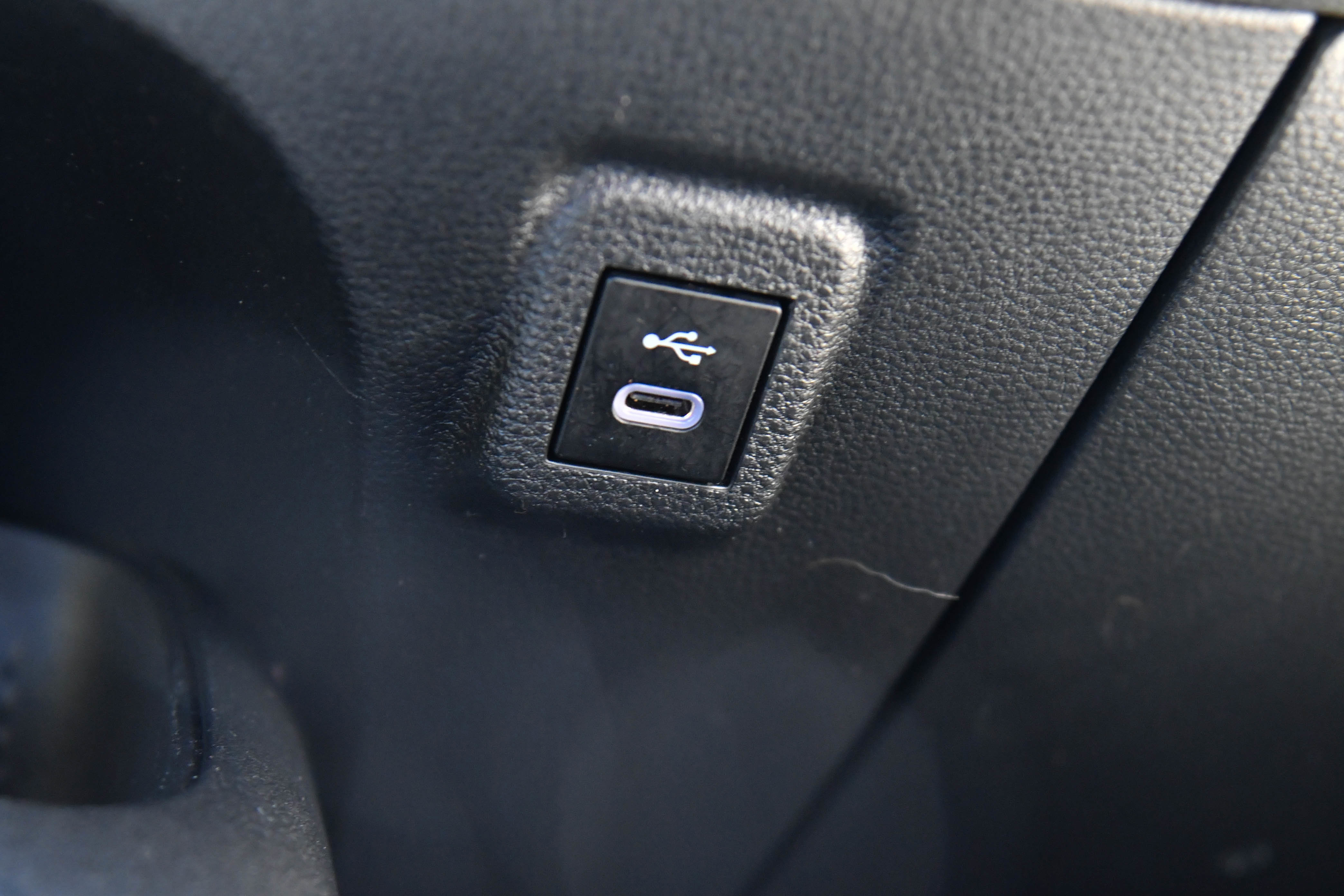 Used 2024 Toyota Corolla LE image 23