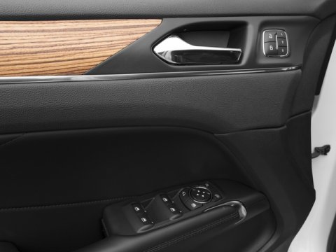 Used 2017 Lincoln MKC Select image 20