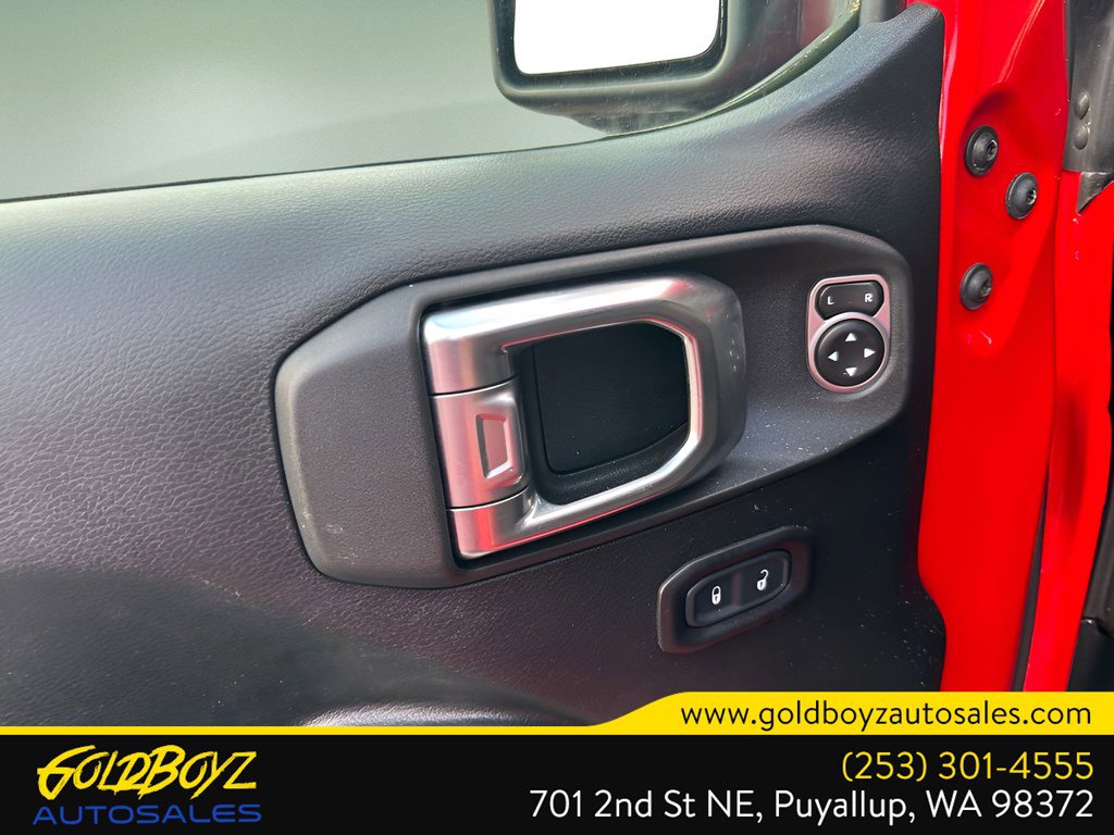 Used 2018 Jeep Wrangler Unlimited Rubicon w/ Steel Bumper Group image 26