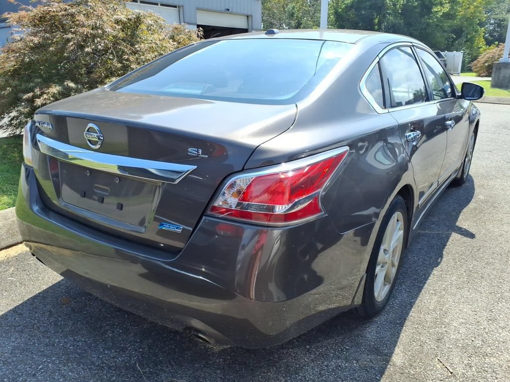 Used 2014 Nissan Altima 2.5 SL w/ Technology Package FWD image 2