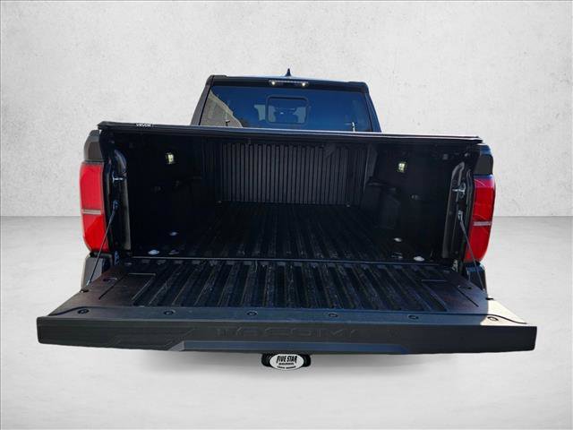 Used 2024 Toyota Tacoma SR5 AWD/4WD image 13