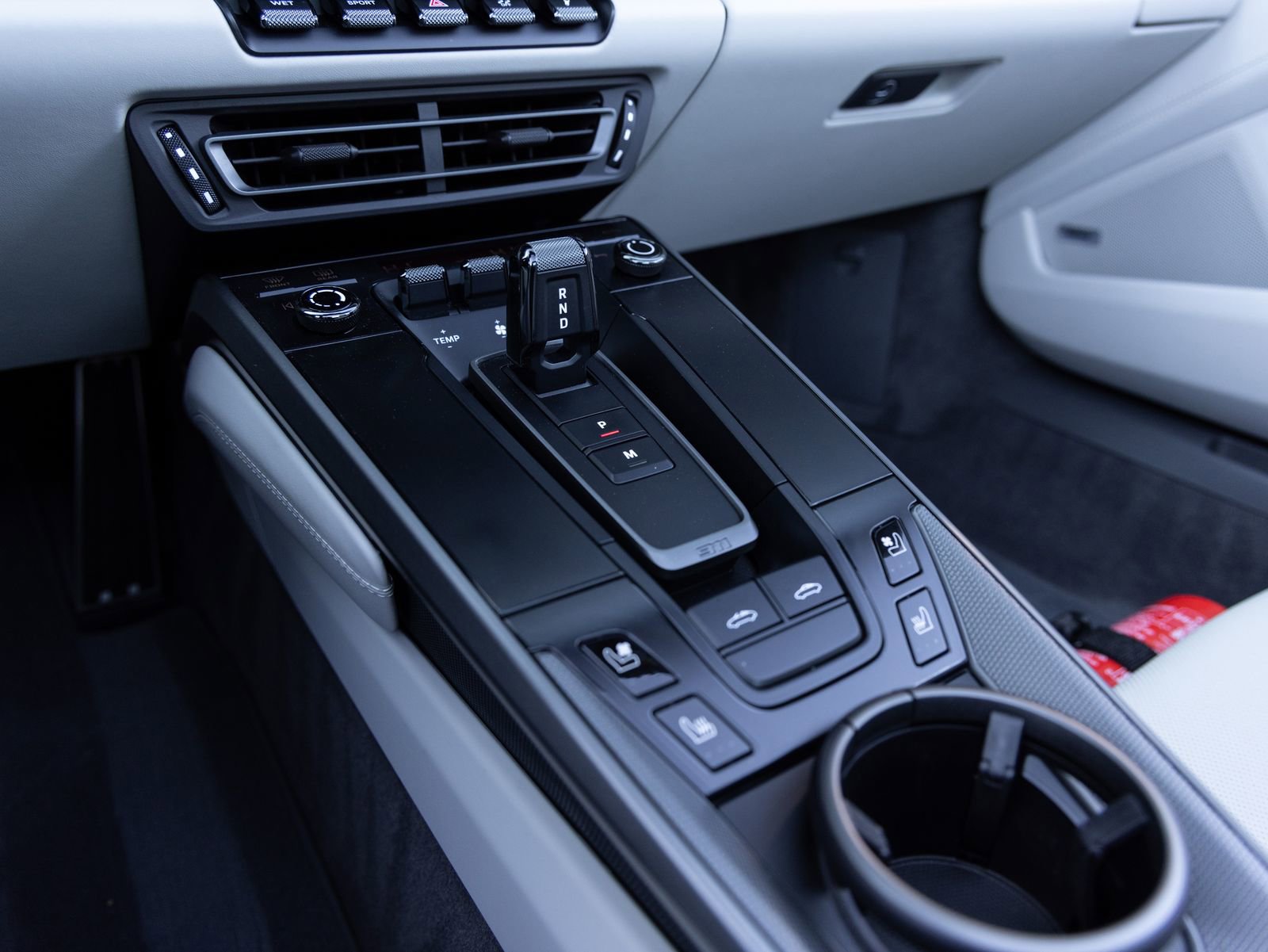 Certified 2024 Porsche 911 Targa 4 image 17