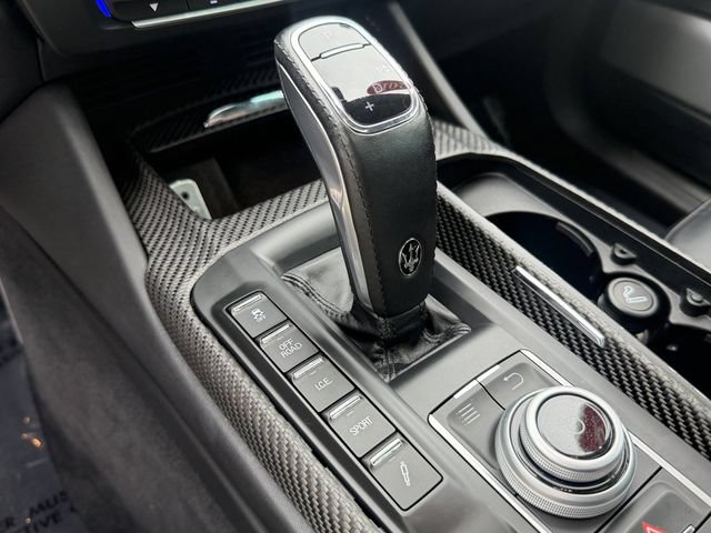 Used 2019 Maserati Levante GTS AWD/4WD image 28