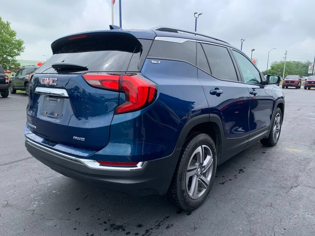 Used 2020 GMC Terrain SLT AWD/4WD image 3