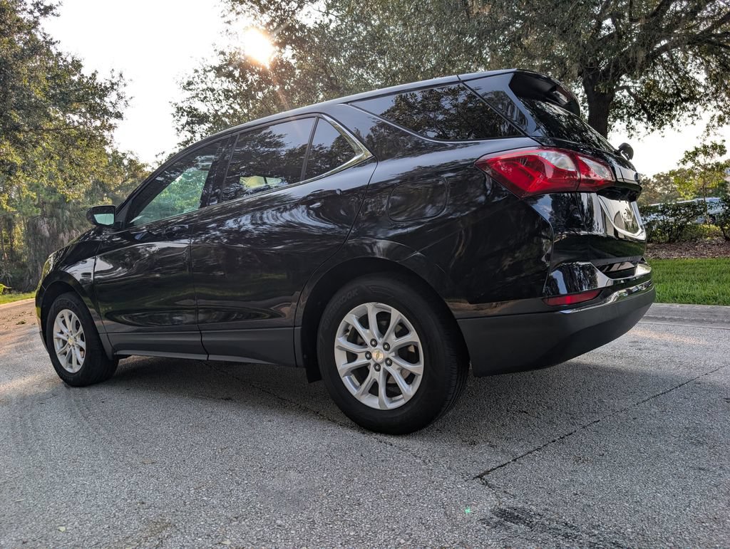 Used 2020 Chevrolet Equinox LT w/ LPO, Floor Liner Package AWD/4WD image 6