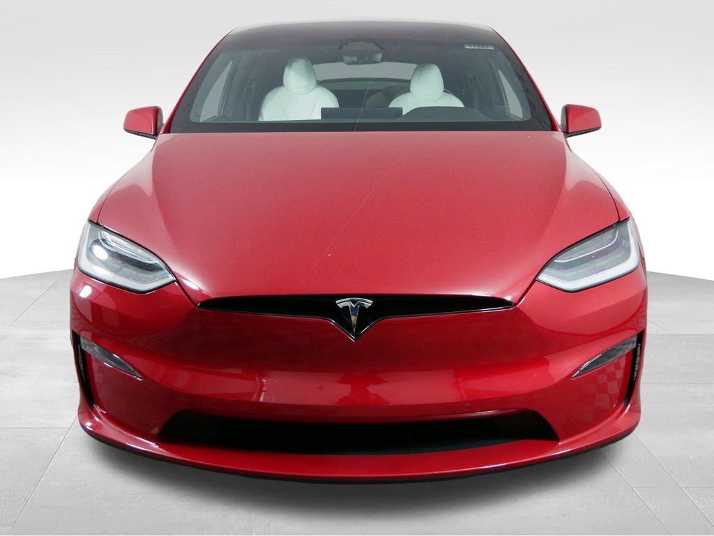Used 2023 Tesla Model X Plaid image 3