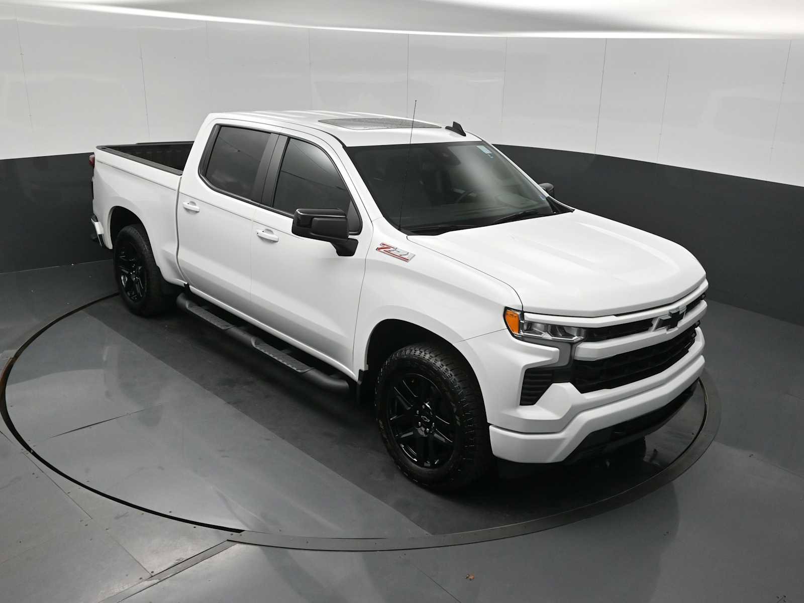 Used 2025 Chevrolet Silverado 1500 RST image 10