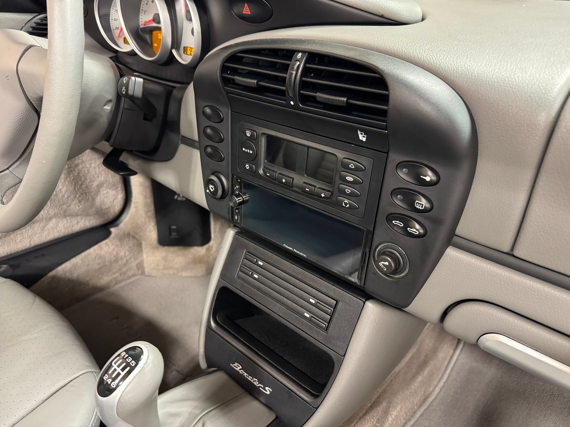 Used 2003 Porsche Boxster S RWD image 34