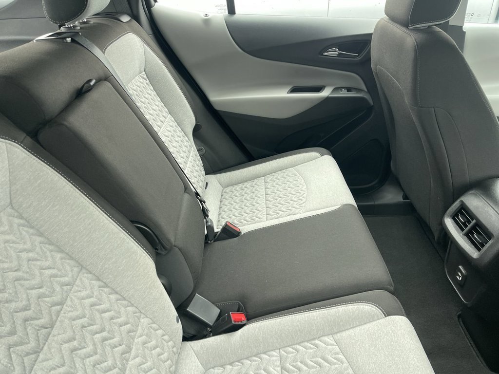 Used 2024 Chevrolet Equinox LS FWD image 9
