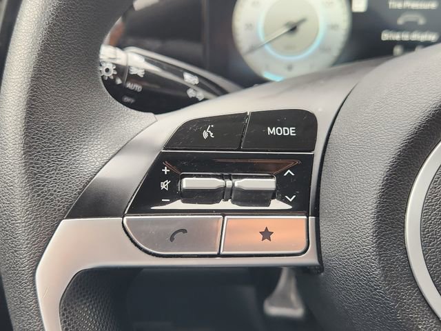 Used 2024 Hyundai Elantra SEL image 20