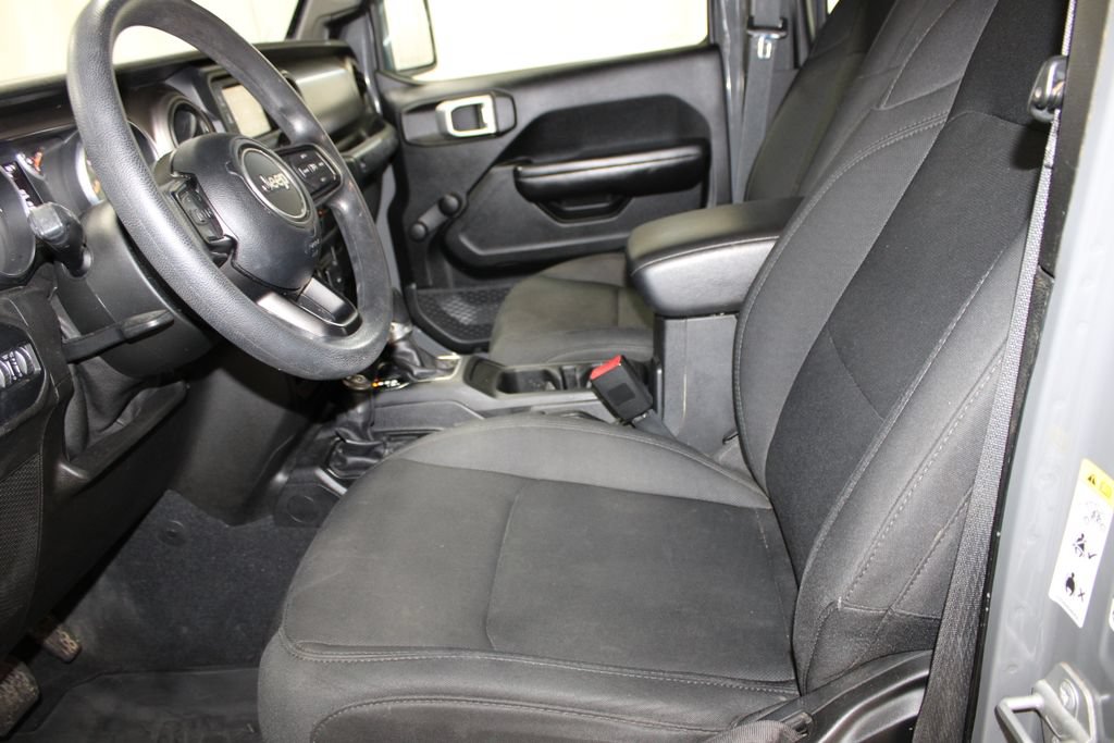 Used 2019 Jeep Wrangler Unlimited Sport AWD/4WD image 18