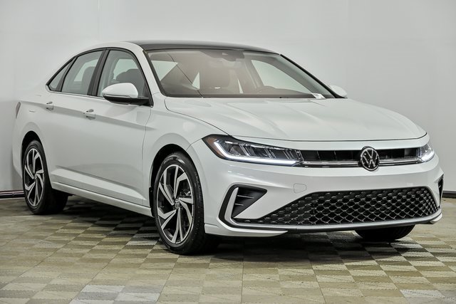 New 2025 Volkswagen Jetta SEL