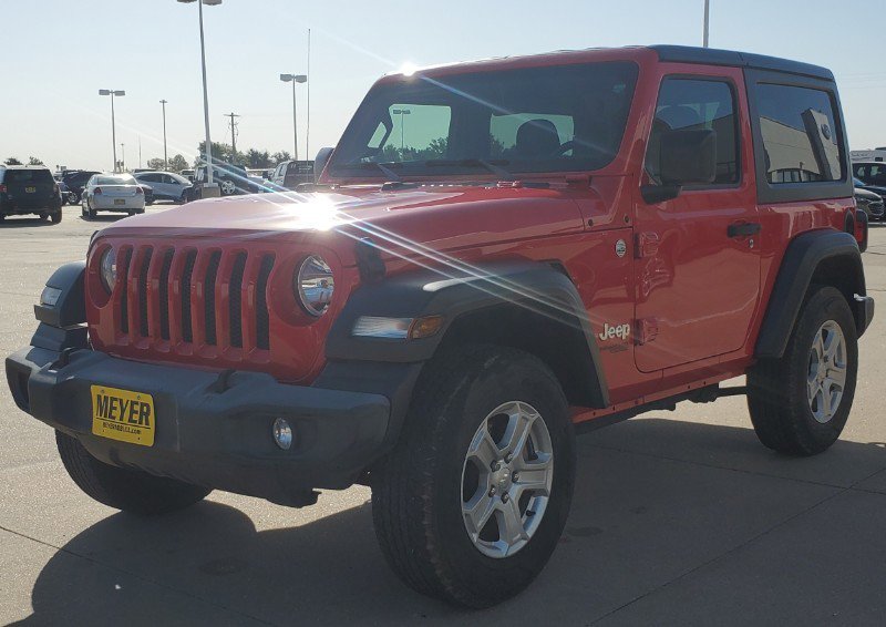 Used 2019 Jeep Wrangler Sport S image 4