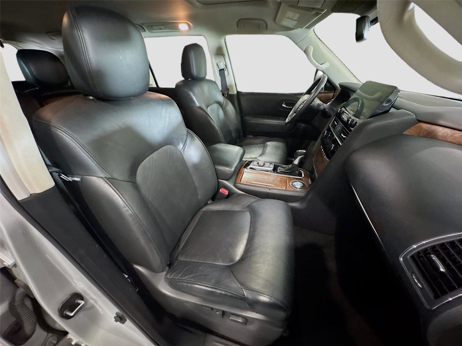 Used 2023 Nissan Armada SL image 14