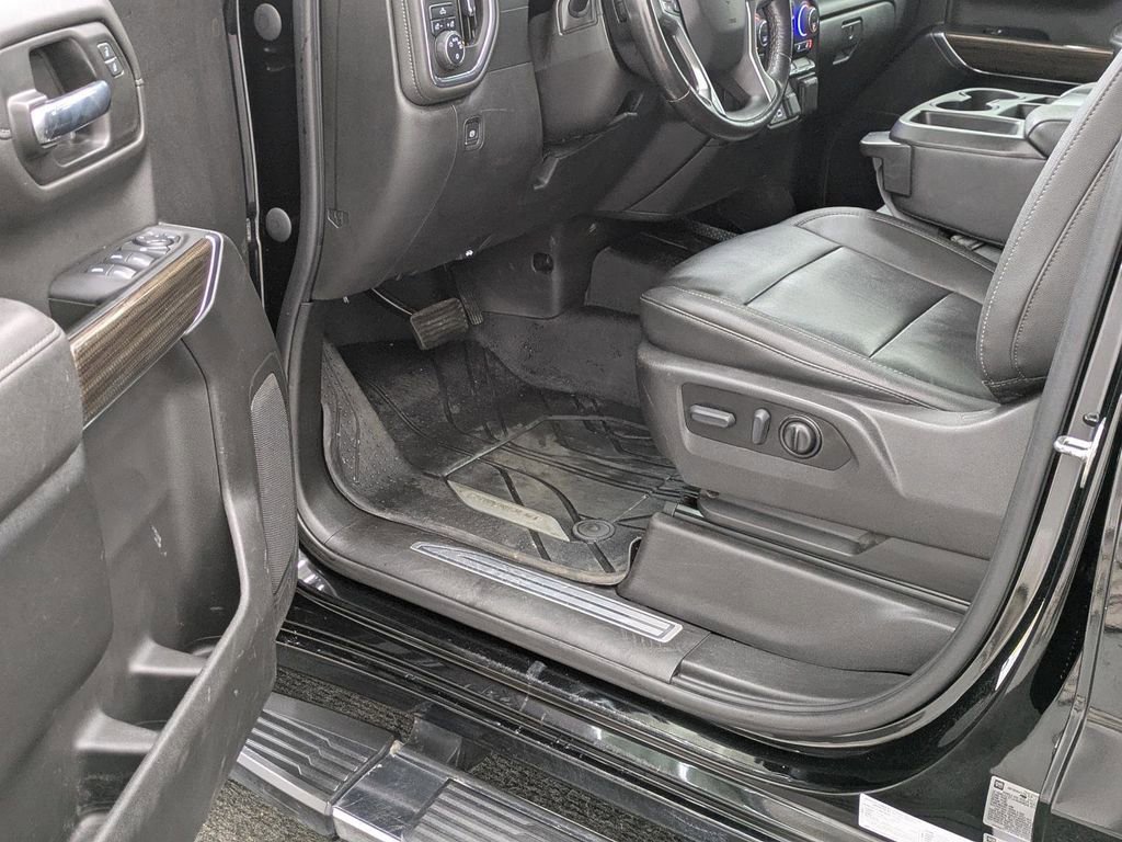 Used 2022 Chevrolet Silverado 1500 Limited LT AWD/4WD image 36
