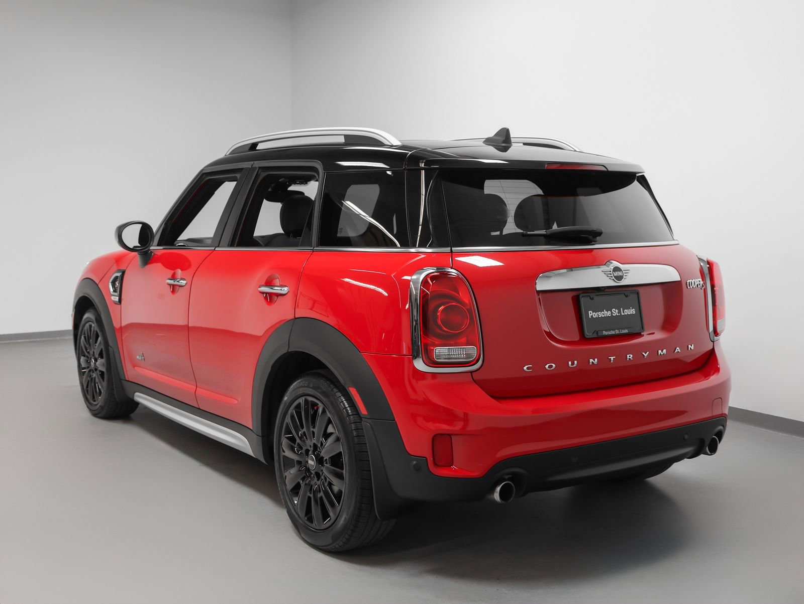 Used 2020 MINI Cooper Countryman S w/ Driver Assistance Package AWD/4WD image 3