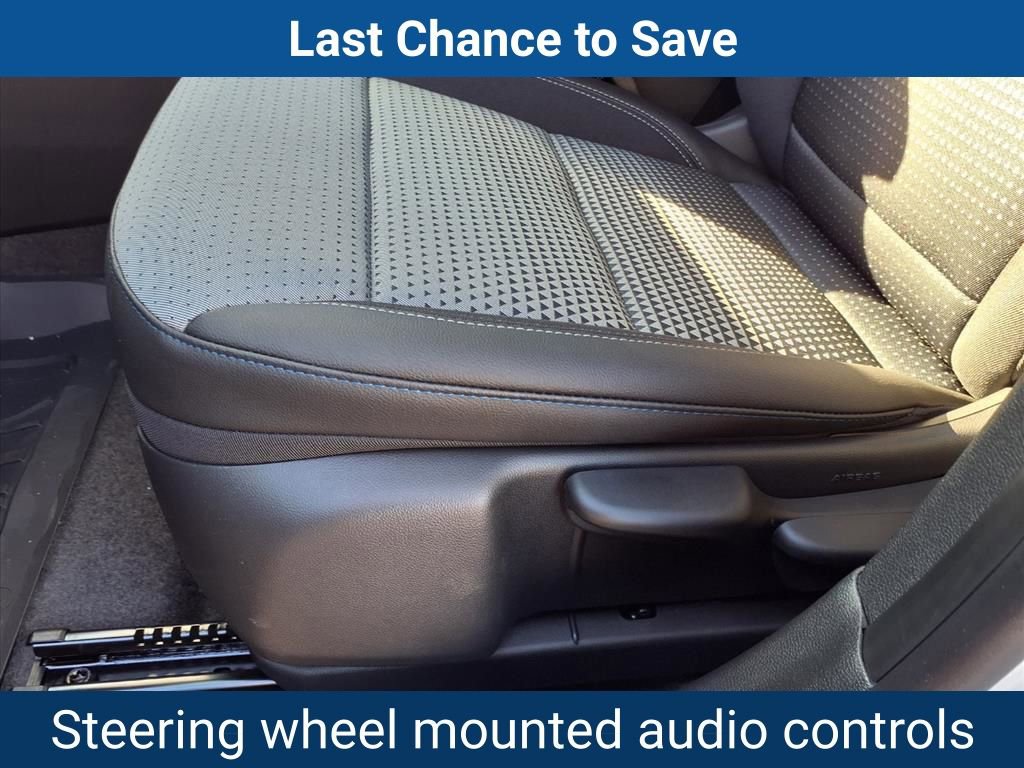 New 2025 Chevrolet Trax LT w/ Driver Confidence Package image 12