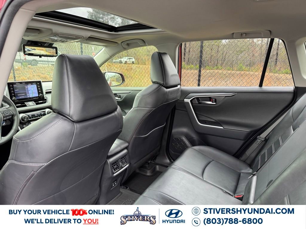 Used 2019 Toyota RAV4 Limited image 28