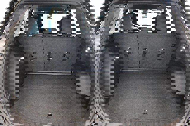 Used 2025 GMC Terrain Elevation image 18