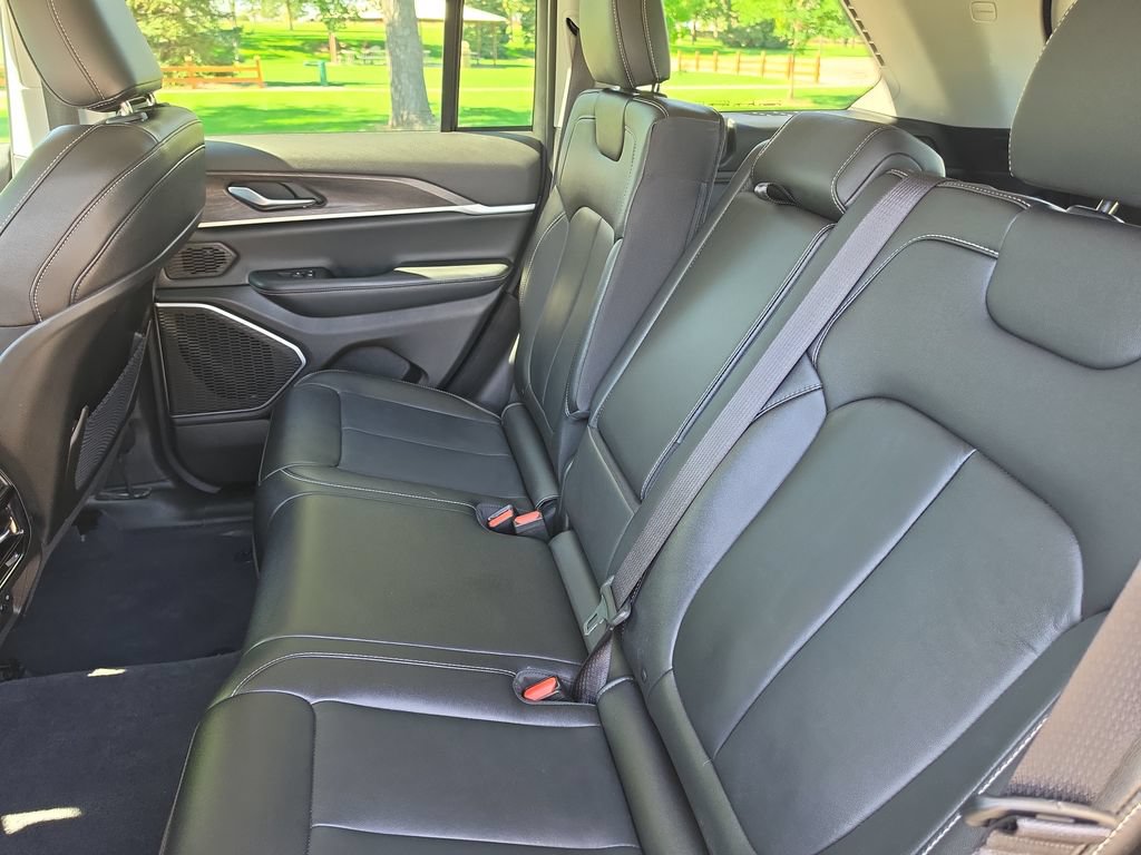 Used 2022 Jeep Grand Cherokee Limited 4xe AWD/4WD image 27