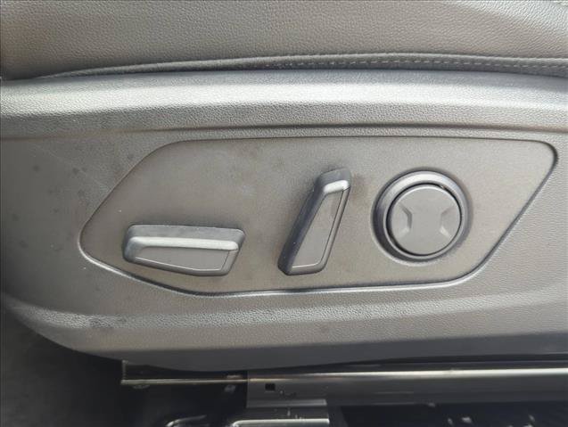 Used 2026 Hyundai Tucson Limited AWD/4WD image 11