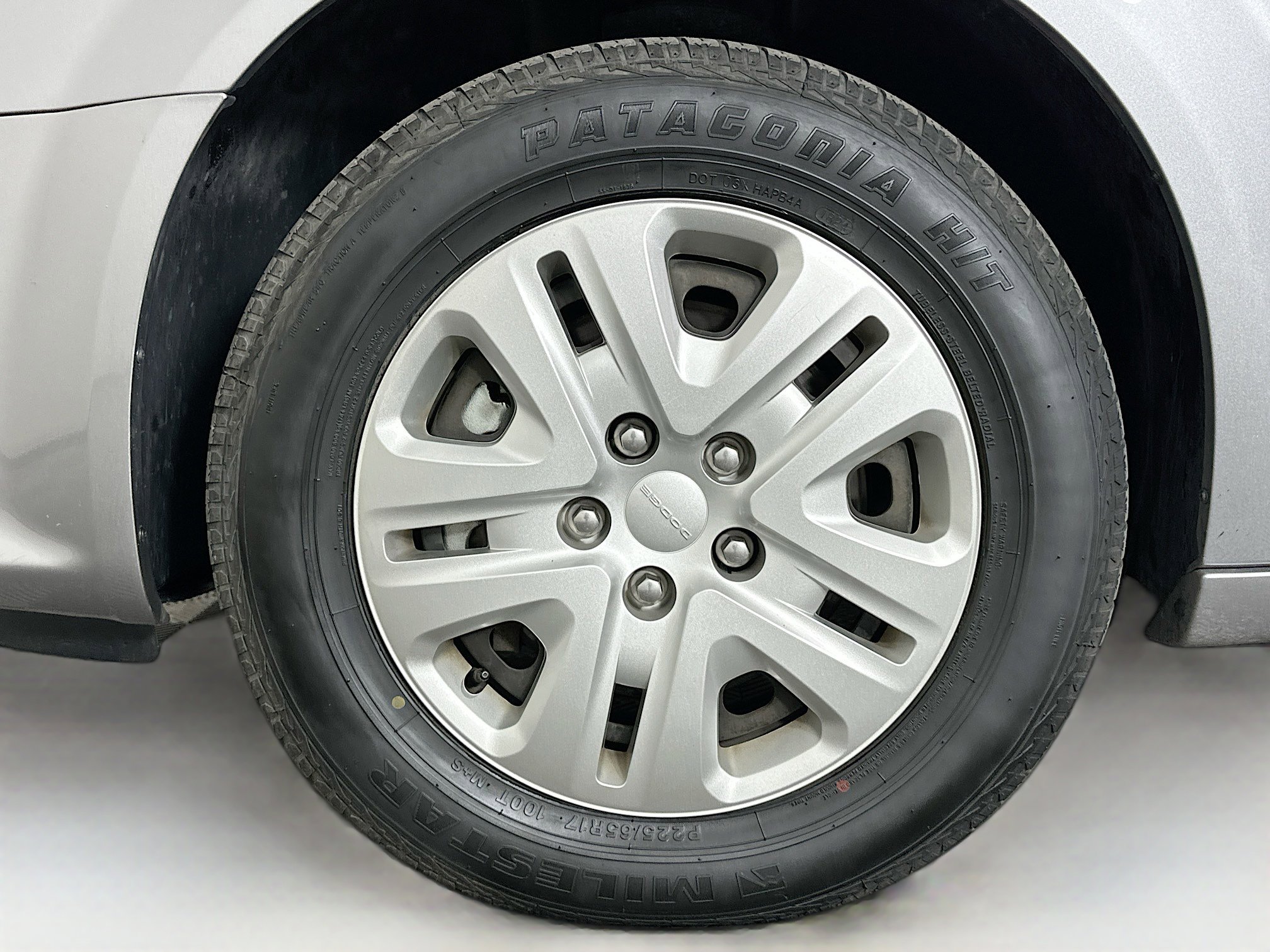 Used 2020 Dodge Grand Caravan SE w/ UConnect Hands-Free Group image 11