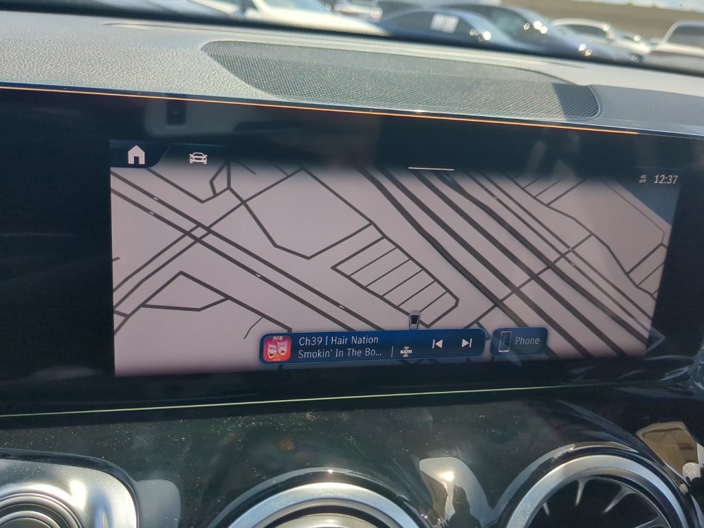 Certified 2024 Mercedes-Benz GLB 250 4MATIC image 18