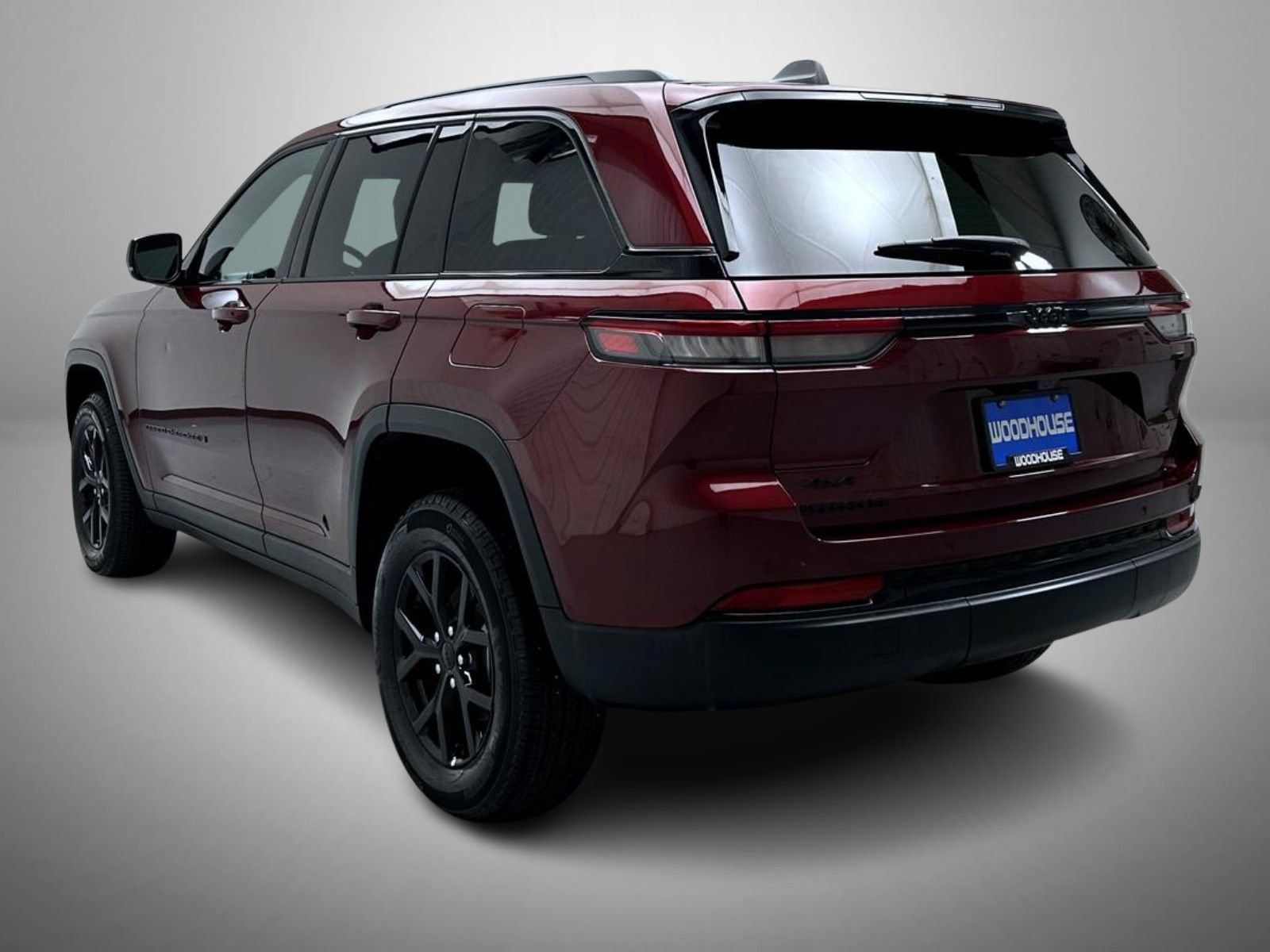 New 2025 Jeep Grand Cherokee Altitude AWD/4WD image 7