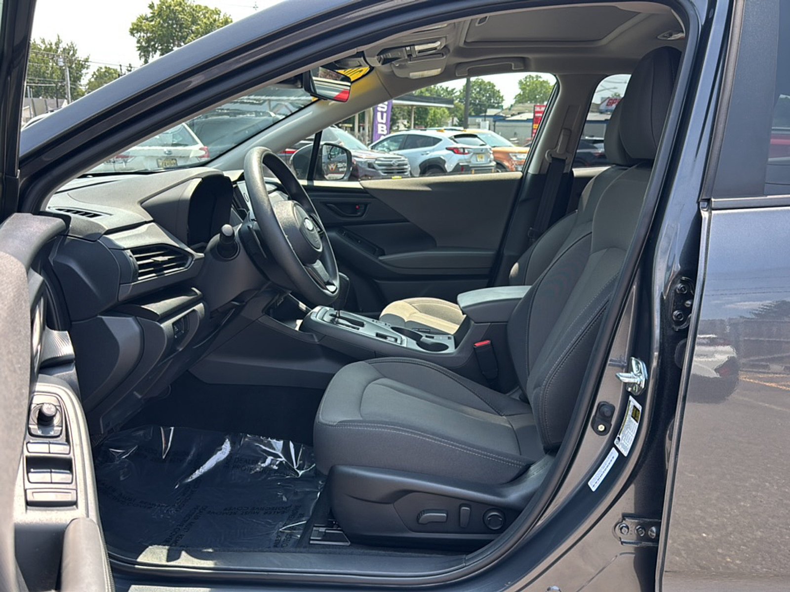 Used 2025 Subaru Crosstrek 2.5i Premium AWD/4WD image 12
