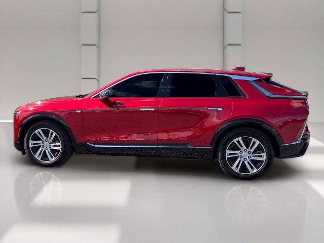 Used 2024 Cadillac Lyriq Tech w/ Driver Assist Package AWD/4WD image 2