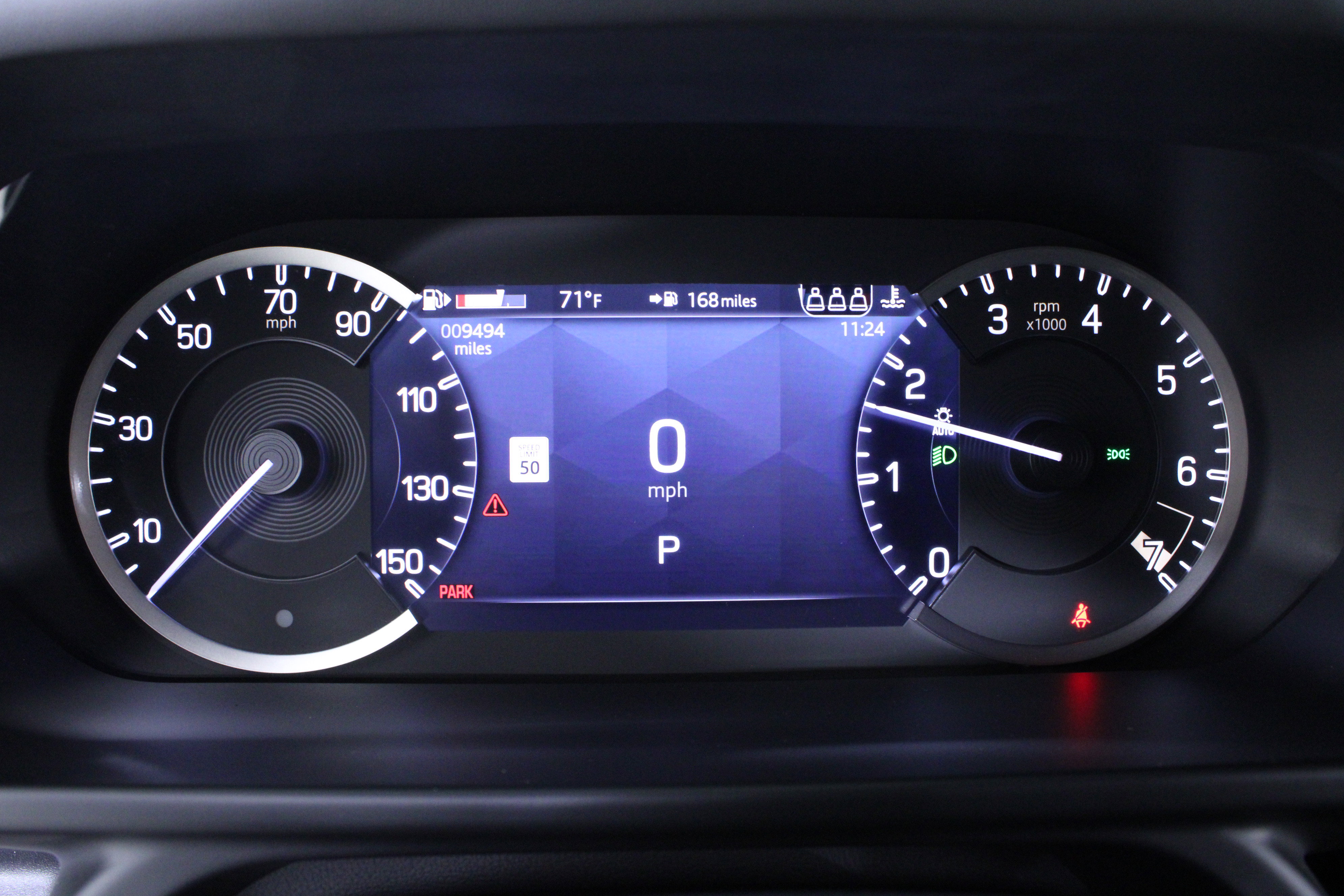 Used 2023 Land Rover Defender 110 X-Dynamic SE image 24