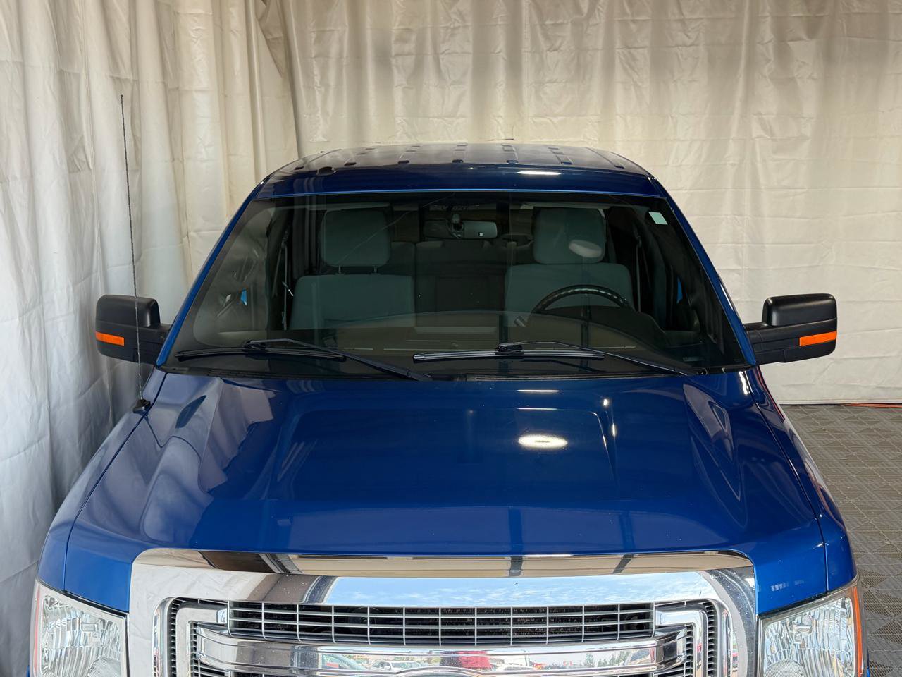 Used 2013 Ford F150 XLT w/ Luxury Equipment Group AWD/4WD image 3