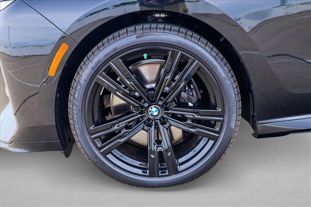 New 2027 BMW 740i xDrive w/ Executive Package AWD/4WD image 9