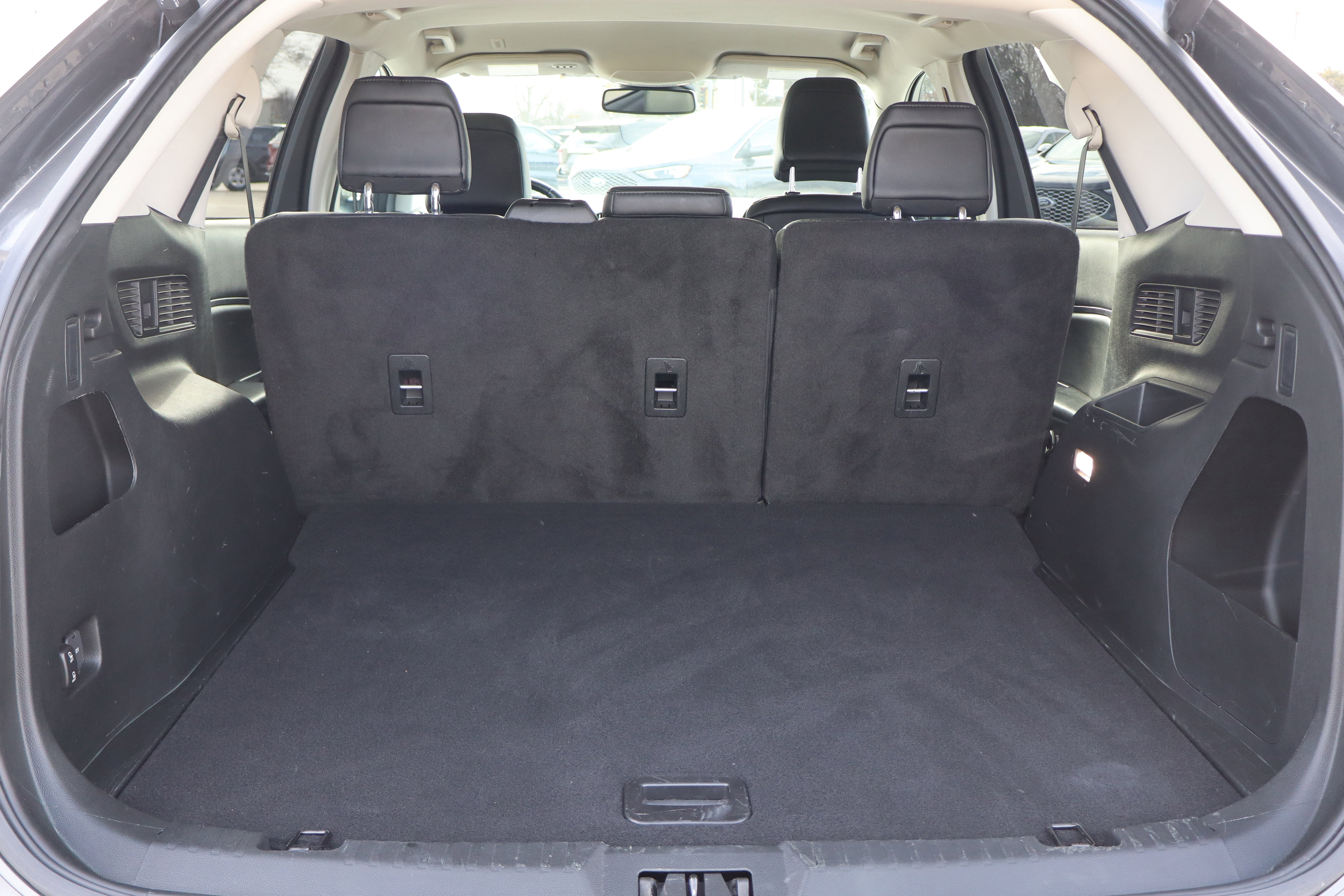 Used 2022 Ford Edge SEL w/ Convenience Package image 28