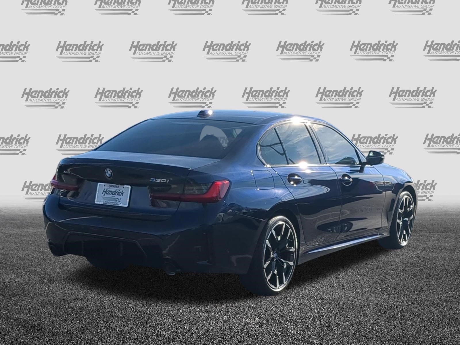 Certified 2026 BMW 330i xDrive Sedan w/ M Sport Package AWD/4WD image 10